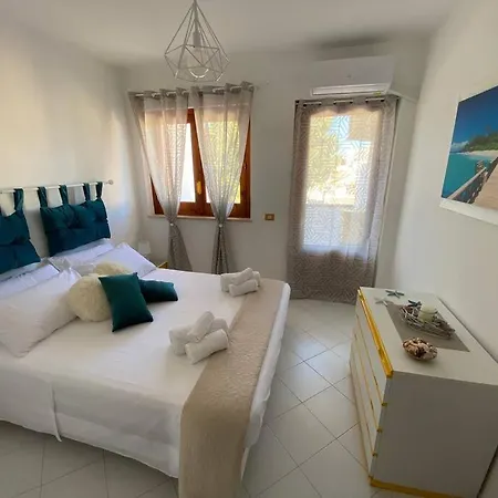 La Perla Blu Apartment *